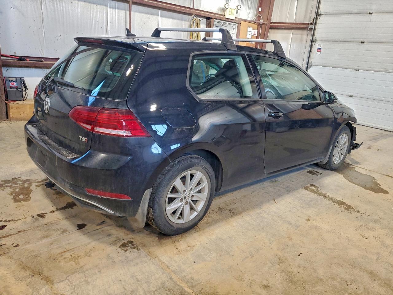 VOLKSWAGEN GOLF TRENDLINE