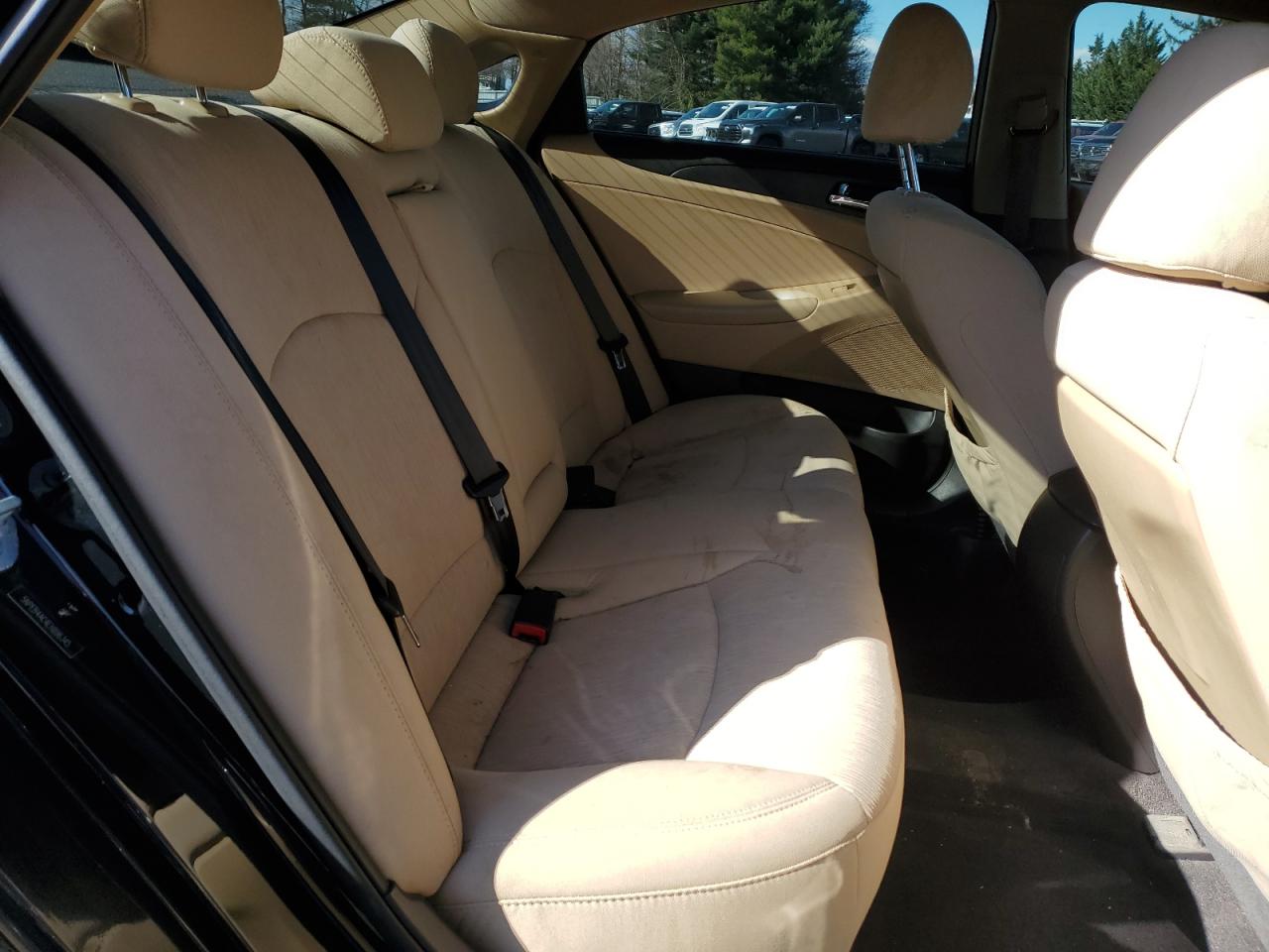 Lot #3304575449 2014 HYUNDAI SONATA GLS