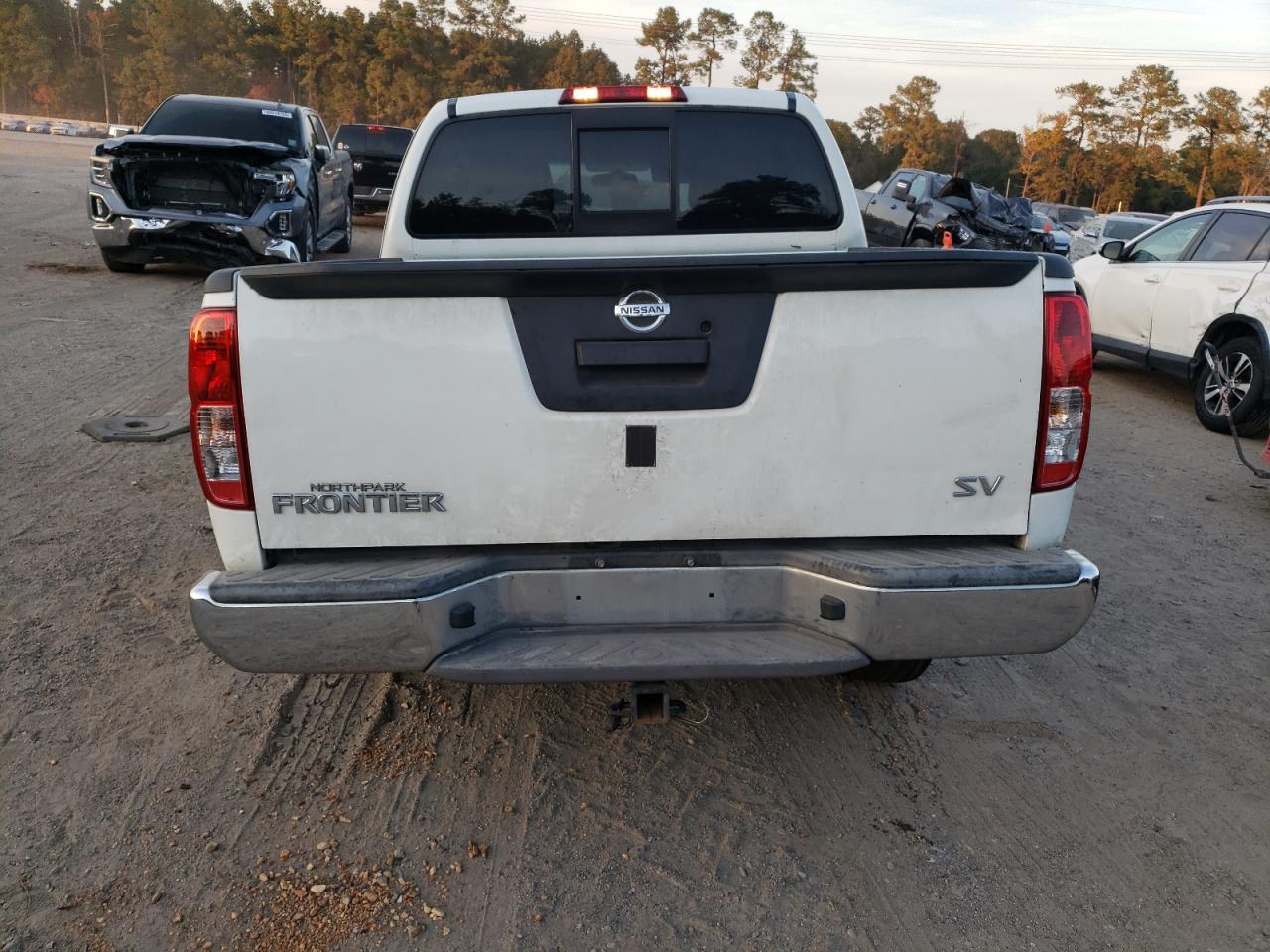 NISSAN FRONTIER S