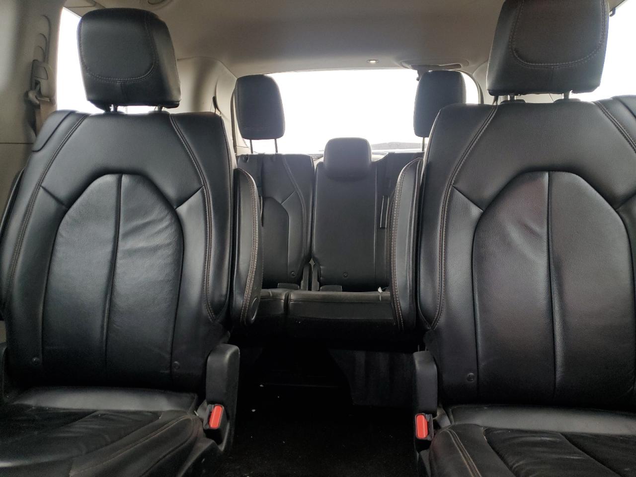 CHRYSLER PACIFICA TOURING L