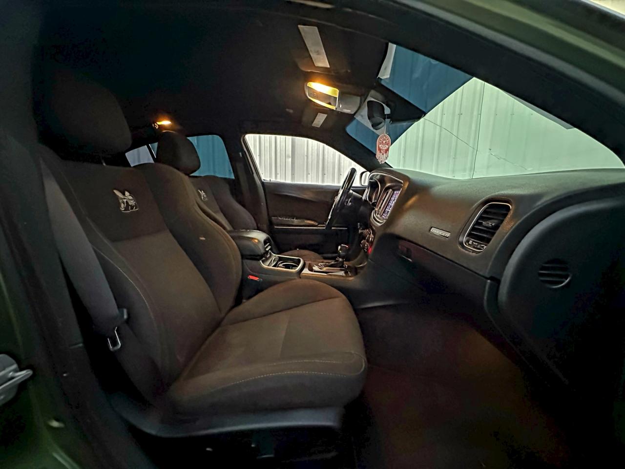 DODGE CHARGER R/T 392