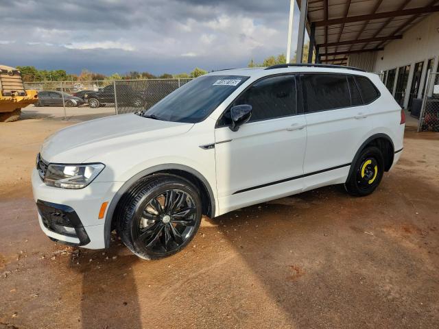 VOLKSWAGEN TIGUAN SE