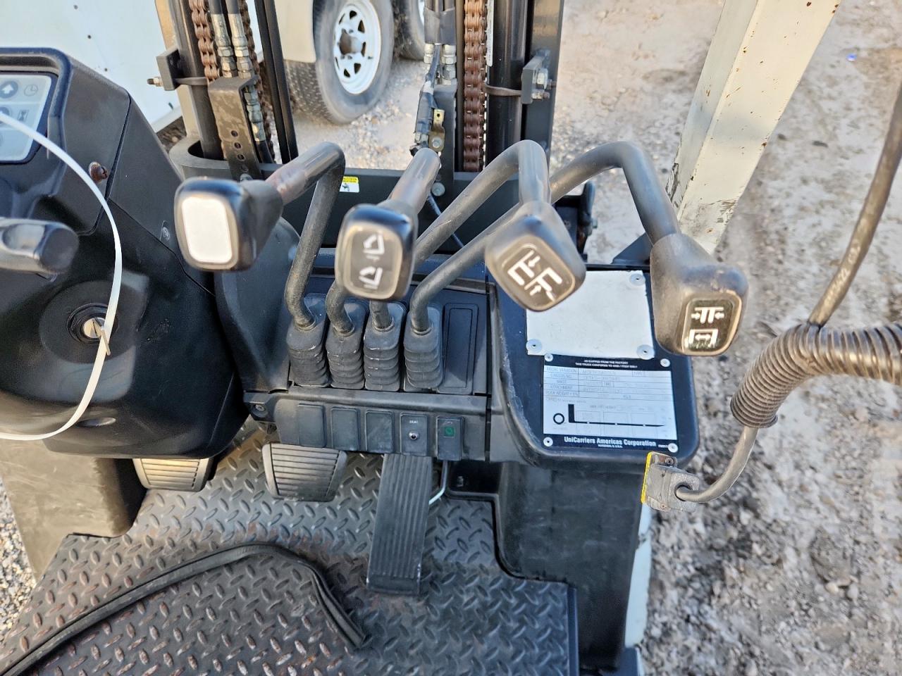 Lot #3308670300 2014 NISSAN FORKLIFT