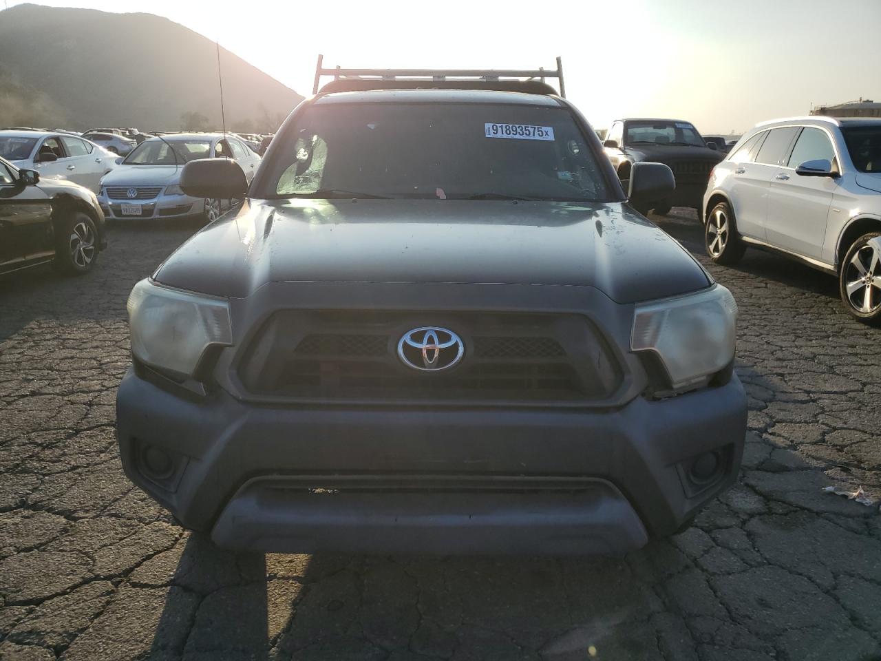 TOYOTA TACOMA