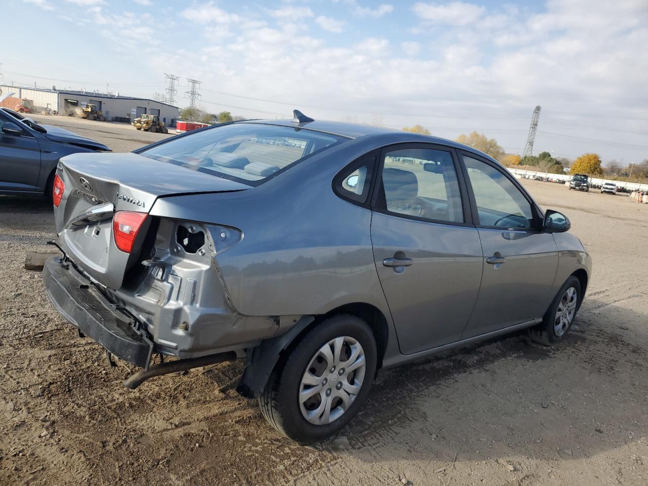 HYUNDAI ELANTRA BLUE