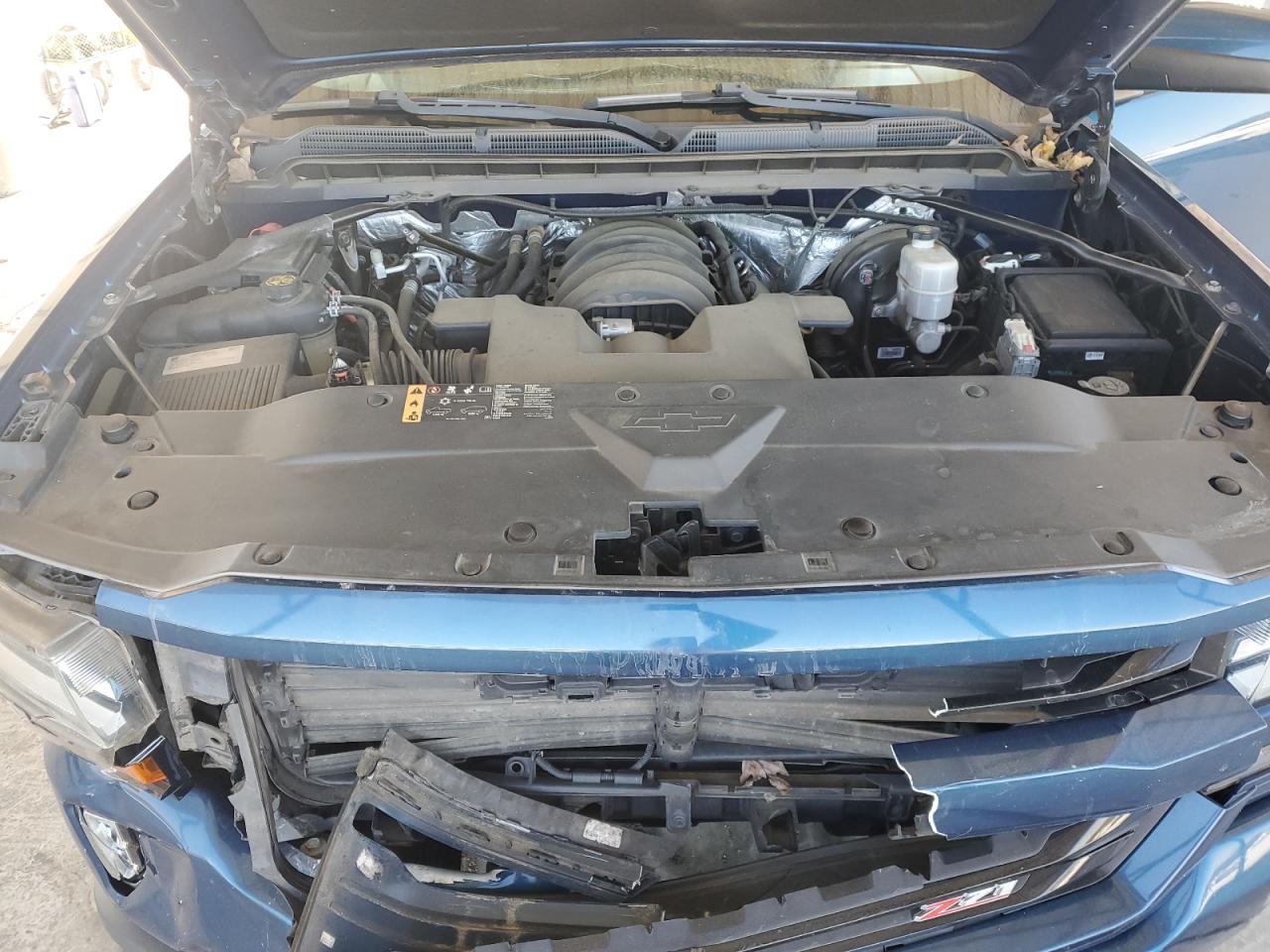 CHEVROLET SILVERADO K1500 LT