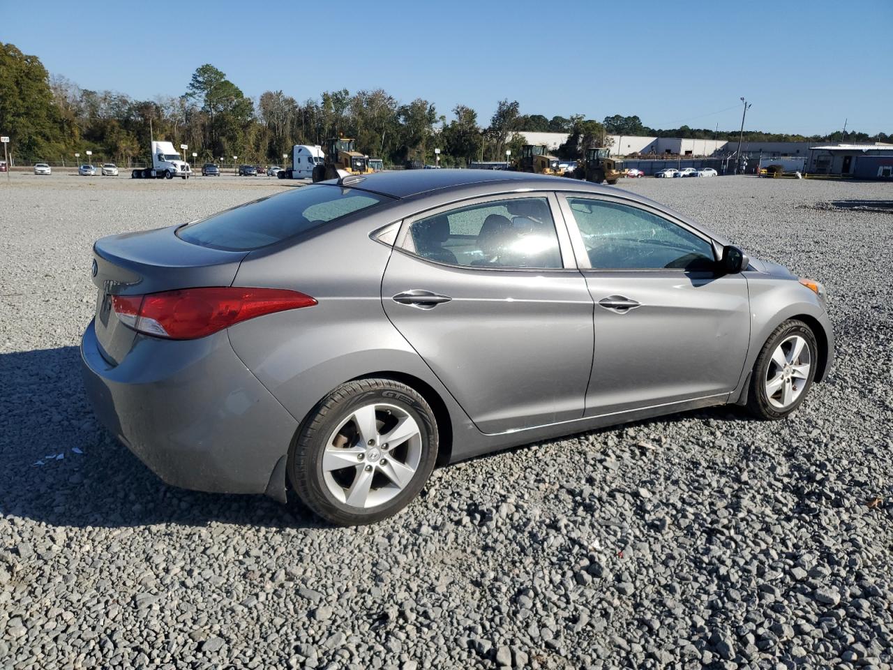 HYUNDAI ELANTRA GLS