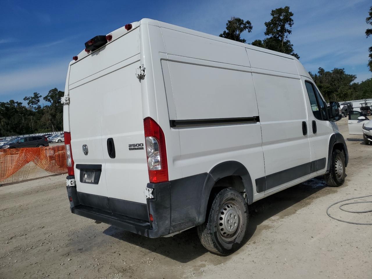 RAM PROMASTER 2500 HIGH