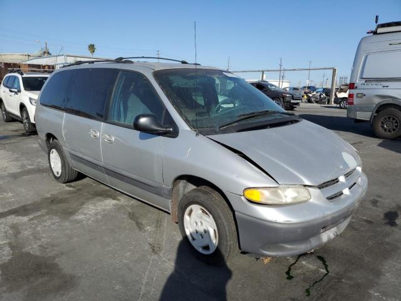 Lot #3286922212 2000 DODGE GRAND CARA