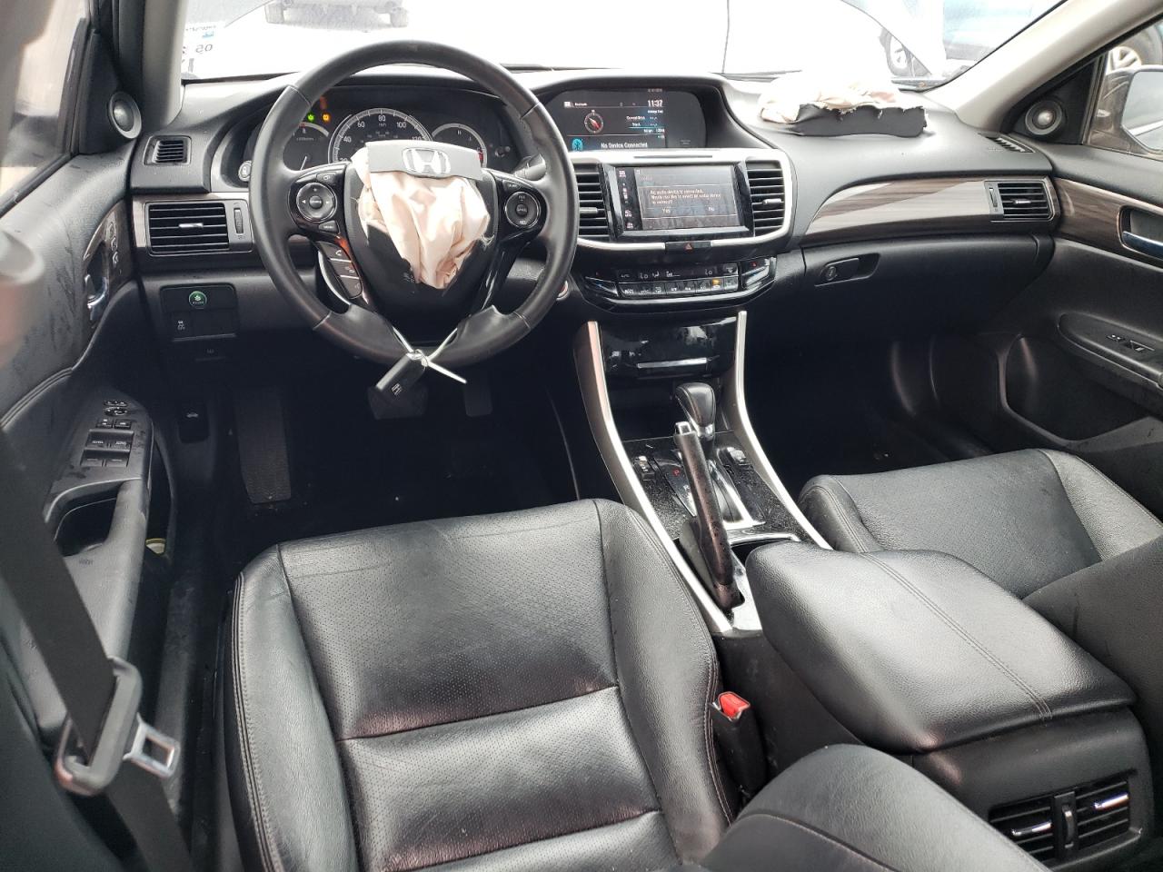 1HGCR2F88GA000586 HONDA ACCORD 2016