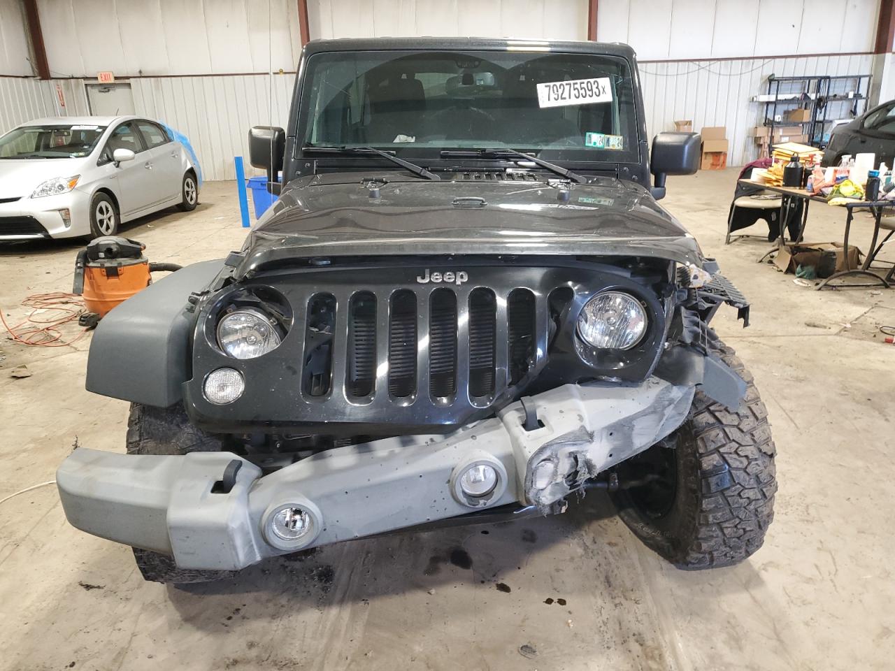 2018 Jeep Wrangler Unlimited Sport vin: 1C4HJWDG8JL891648