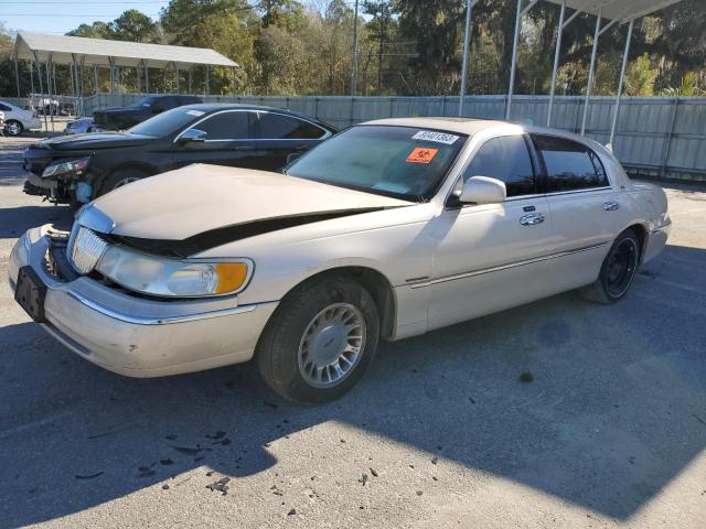 2001 Lincoln Town Car Cartier