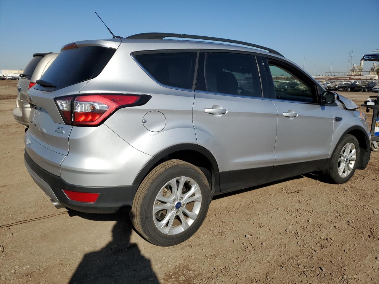 1FMCU0G93HUF08663 FORD ESCAPE 2017