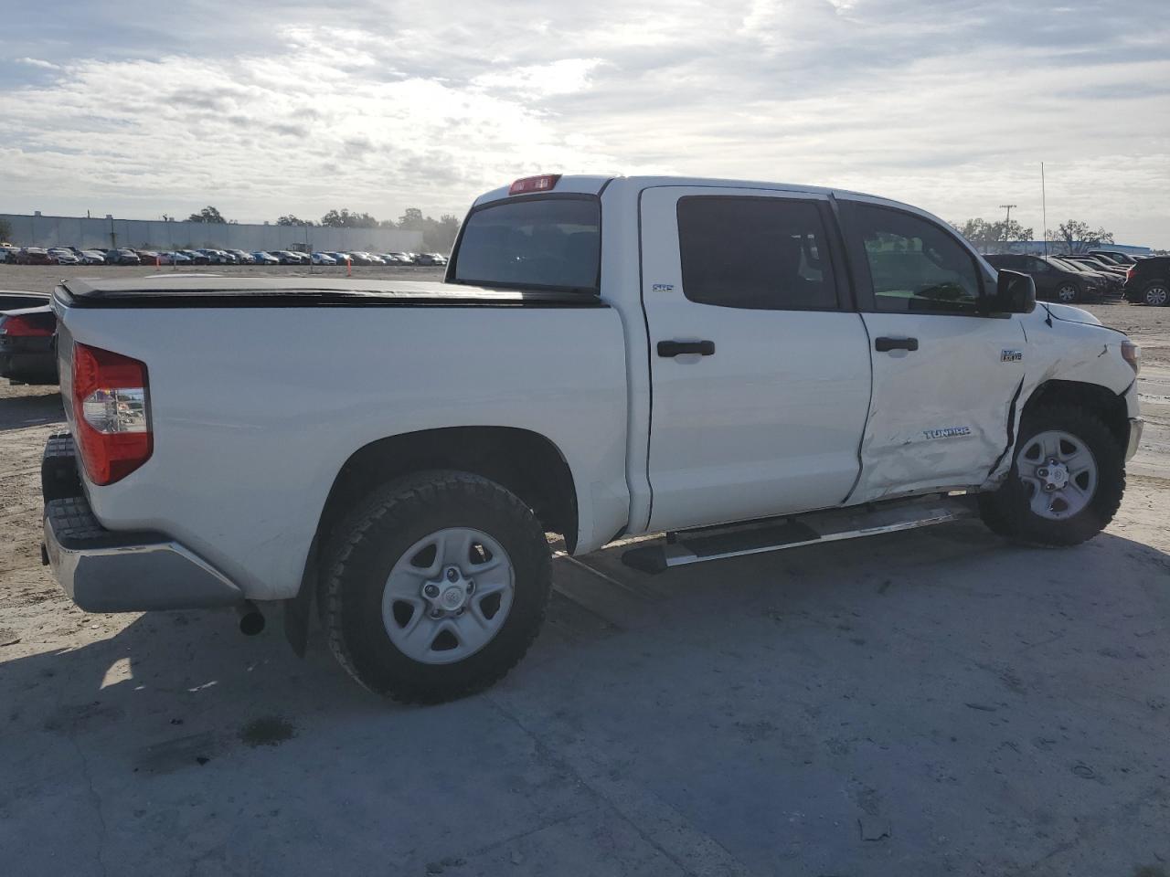 5TFDW5F11KX856835 TOYOTA TUNDRA 2019