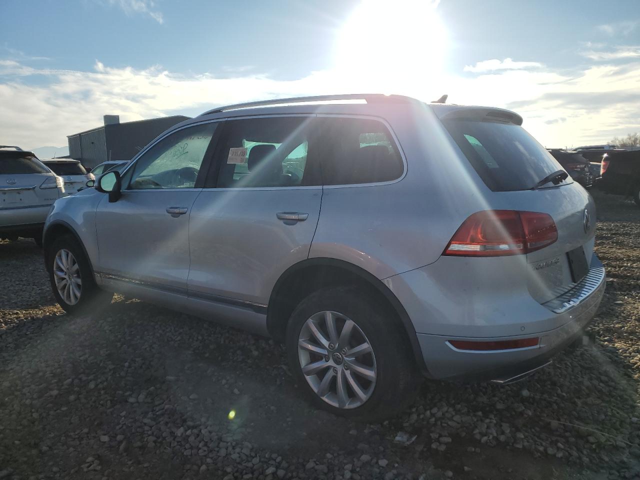 WVGFK9BP8CD002946 2012 Volkswagen Touareg V6 Tdi