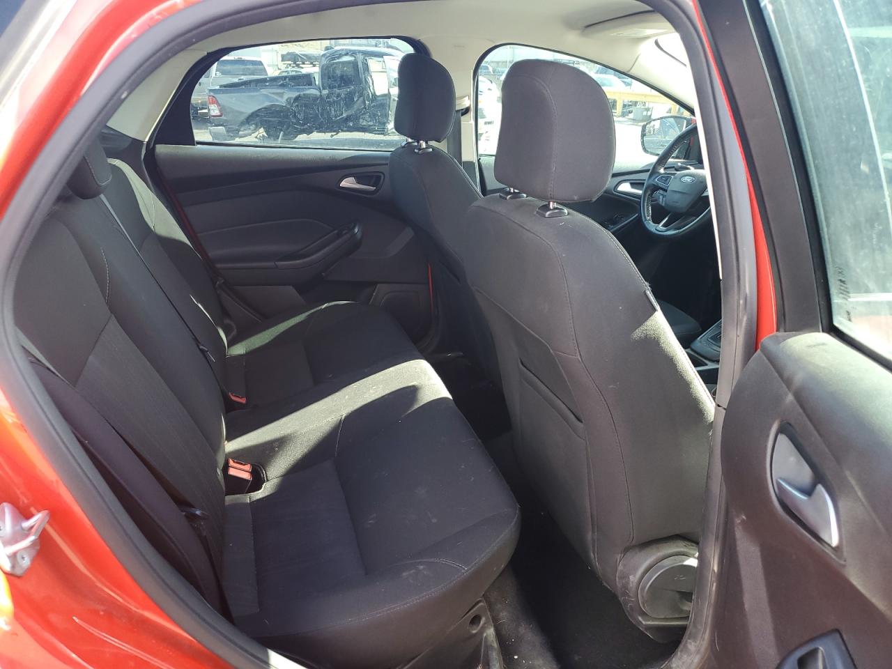 1FADP3F20GL229901 FORD FOCUS 2016