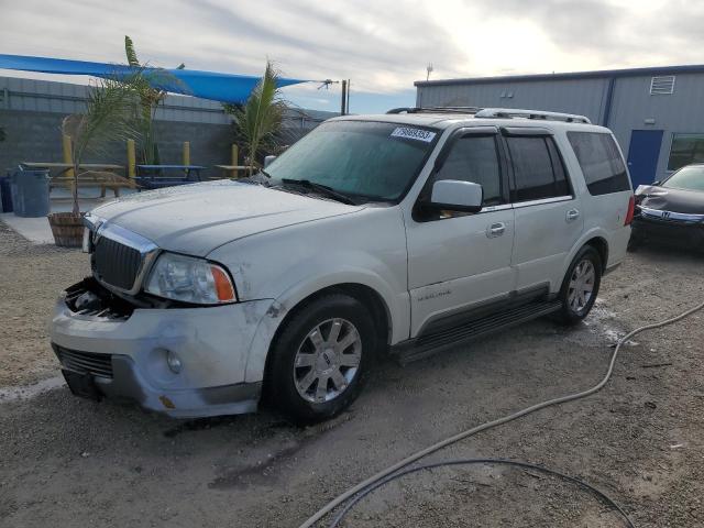 2004 Lincoln Navigator 