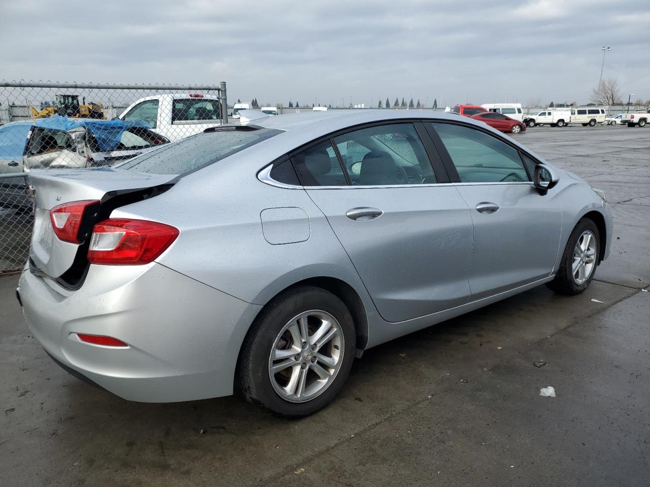 1G1BE5SM0J7127341 CHEVROLET CRUZE 2018