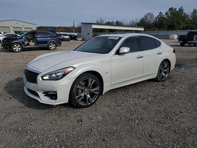 2016 INFINITI Q70 3.7