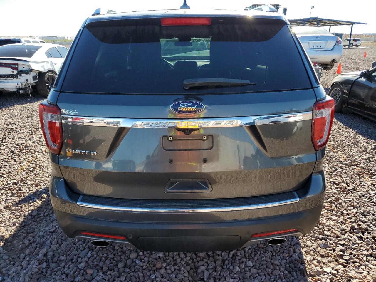 2019 Ford Explorer Limited vin: 1FM5K7F82KGA32864