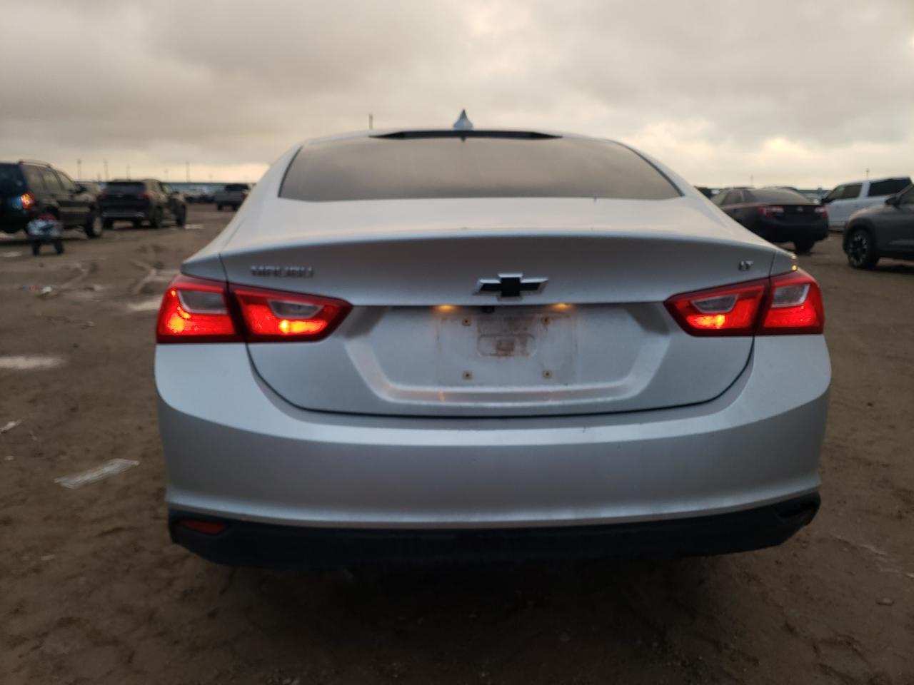 1G1ZE5STXHF209177 CHEVROLET MALIBU 2017