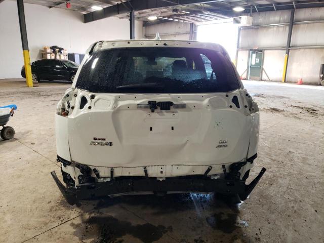 JTMBFREV2JJ243191 | 2018 TOYOTA RAV4 LE