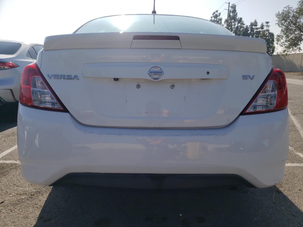 3N1CN7AP4KL852461 NISSAN VERSA 2019