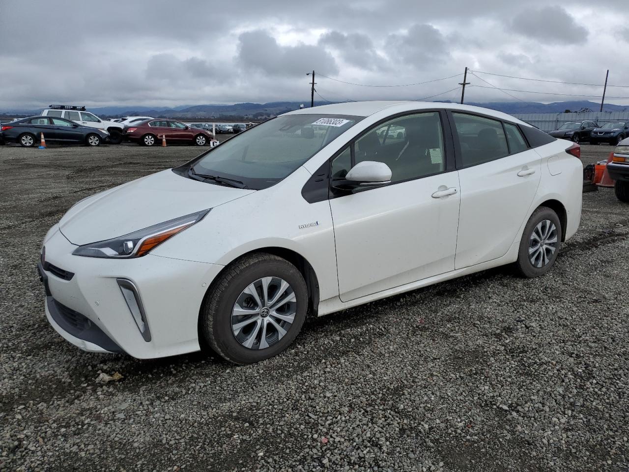 JTDL9RFUXK3000784 TOYOTA PRIUS 2019