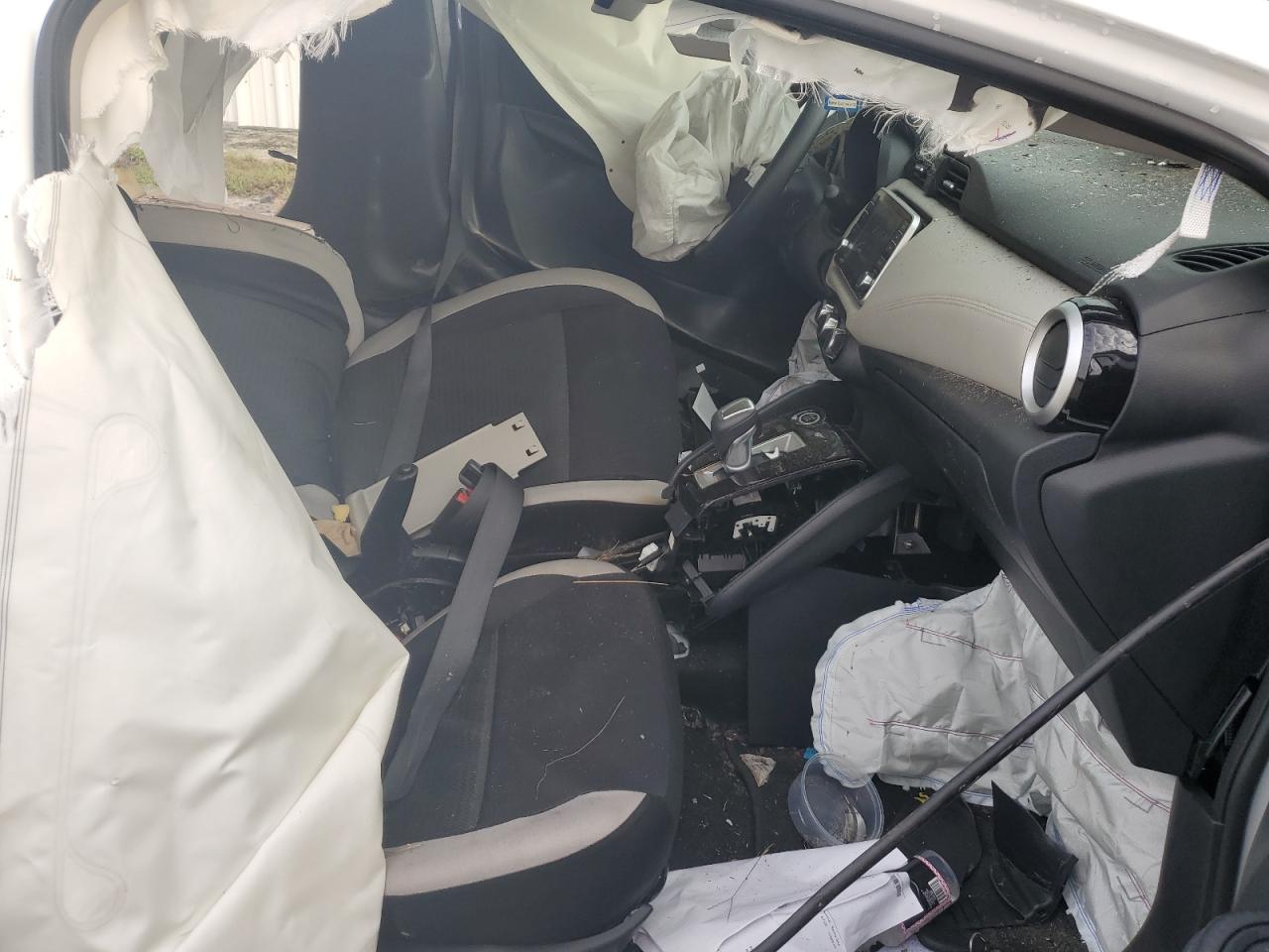 3N1CN8EV1LL901650 NISSAN VERSA 2020