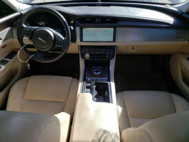 SAJBE4BV0HCY34579 2017 Jaguar Xf Prestige