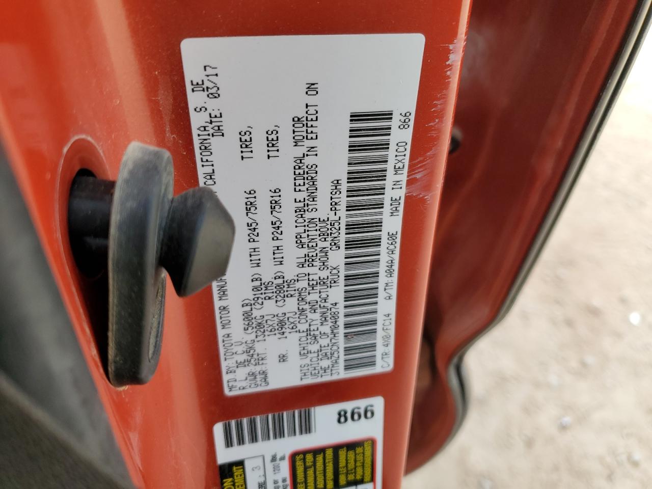 3TMAZ5CN7HM040874 TOYOTA TACOMA 2017