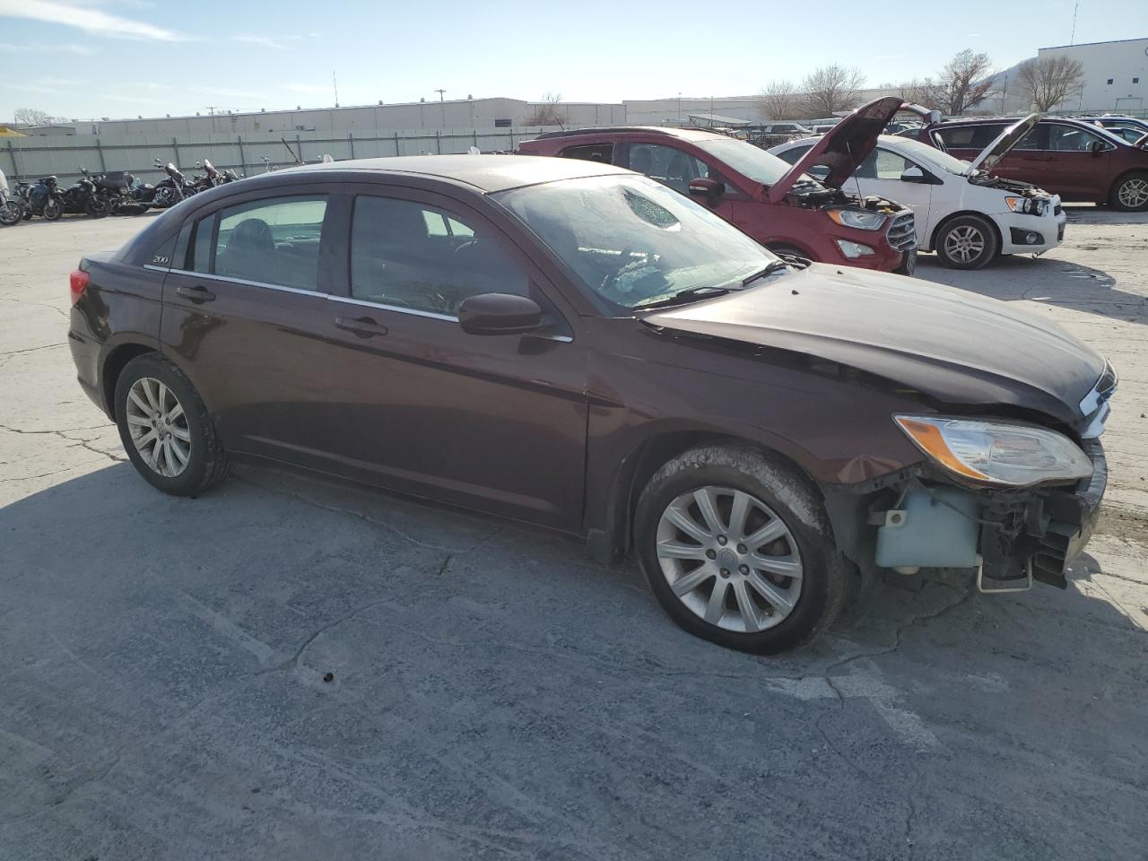 2013 Chrysler 200 Touring vin: 1C3CCBBB1DN615135