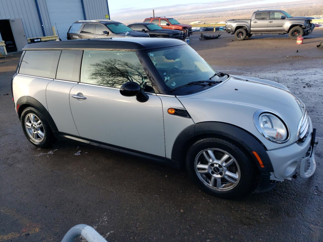 2013 Mini Cooper Clubman vin: WMWZF3C56DT490458