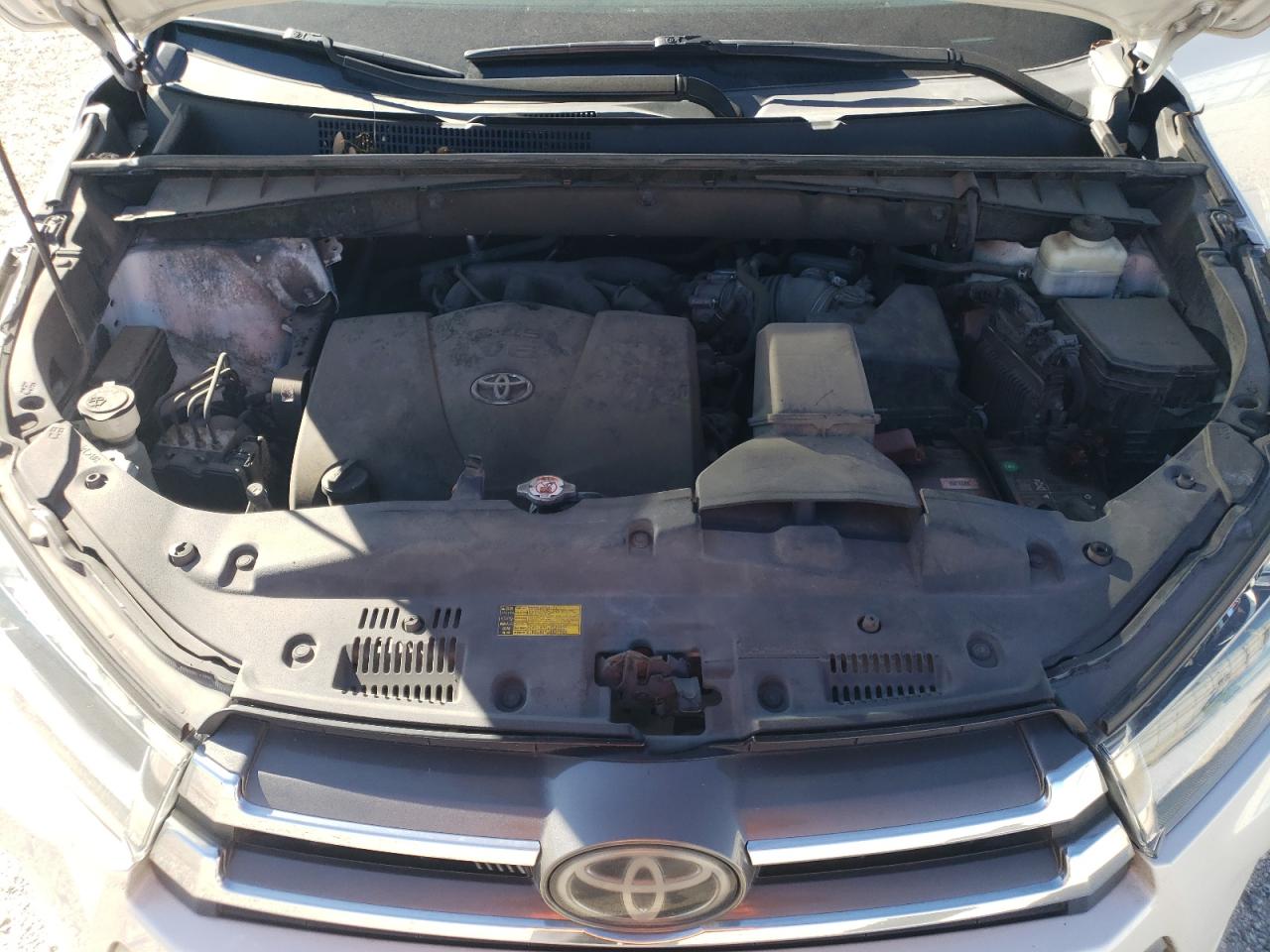 5TDYZRFH5JS270592 TOYOTA HIGHLANDER 2018