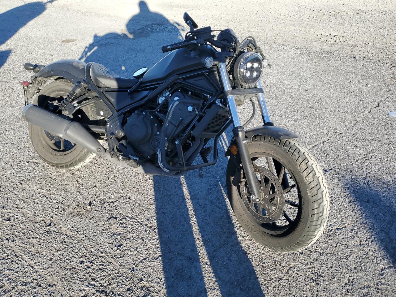 MLHPC5601N5501450 HONDA CM CYCLE 2022