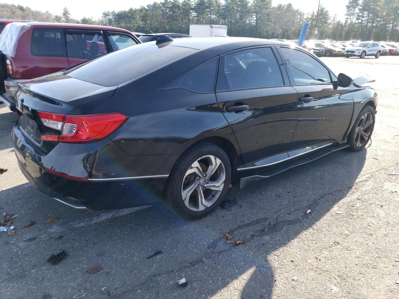 1HGCV1F54JA081122 HONDA ACCORD 2018