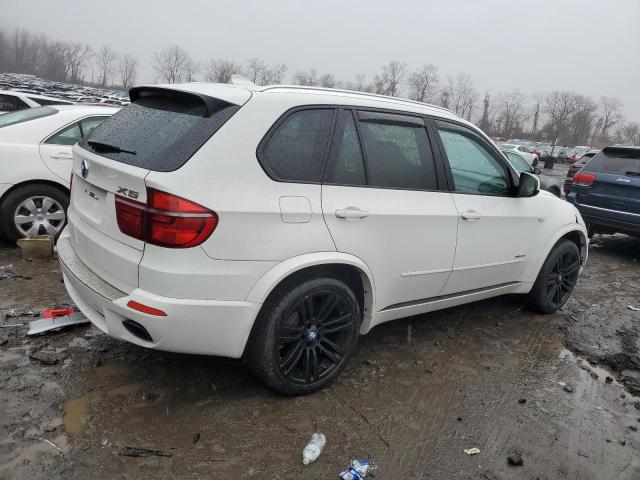 VIN 5UXZV8C50D0C15819 2013 BMW X5, Xdrive50I no.3