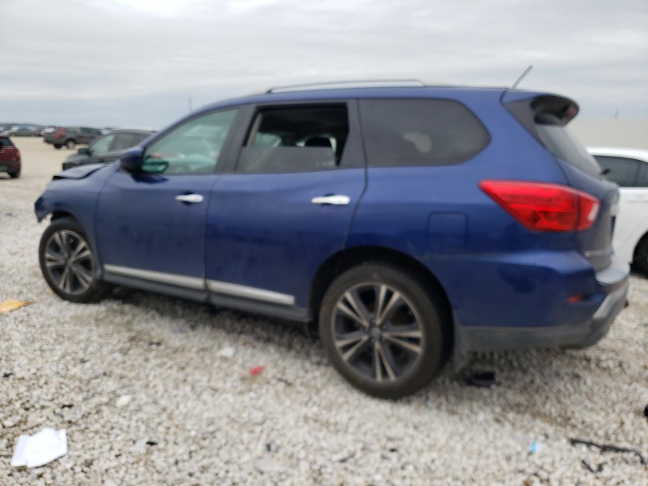 5N1DR2MN2HC623411 NISSAN PATHFINDER 2017