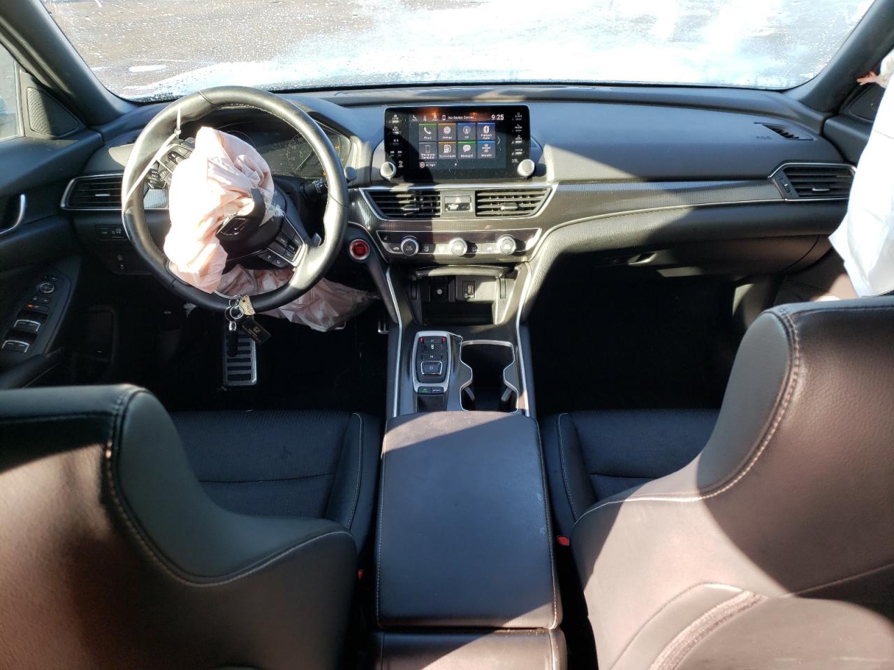 1HGCV2F32JA016676 HONDA ACCORD 2018