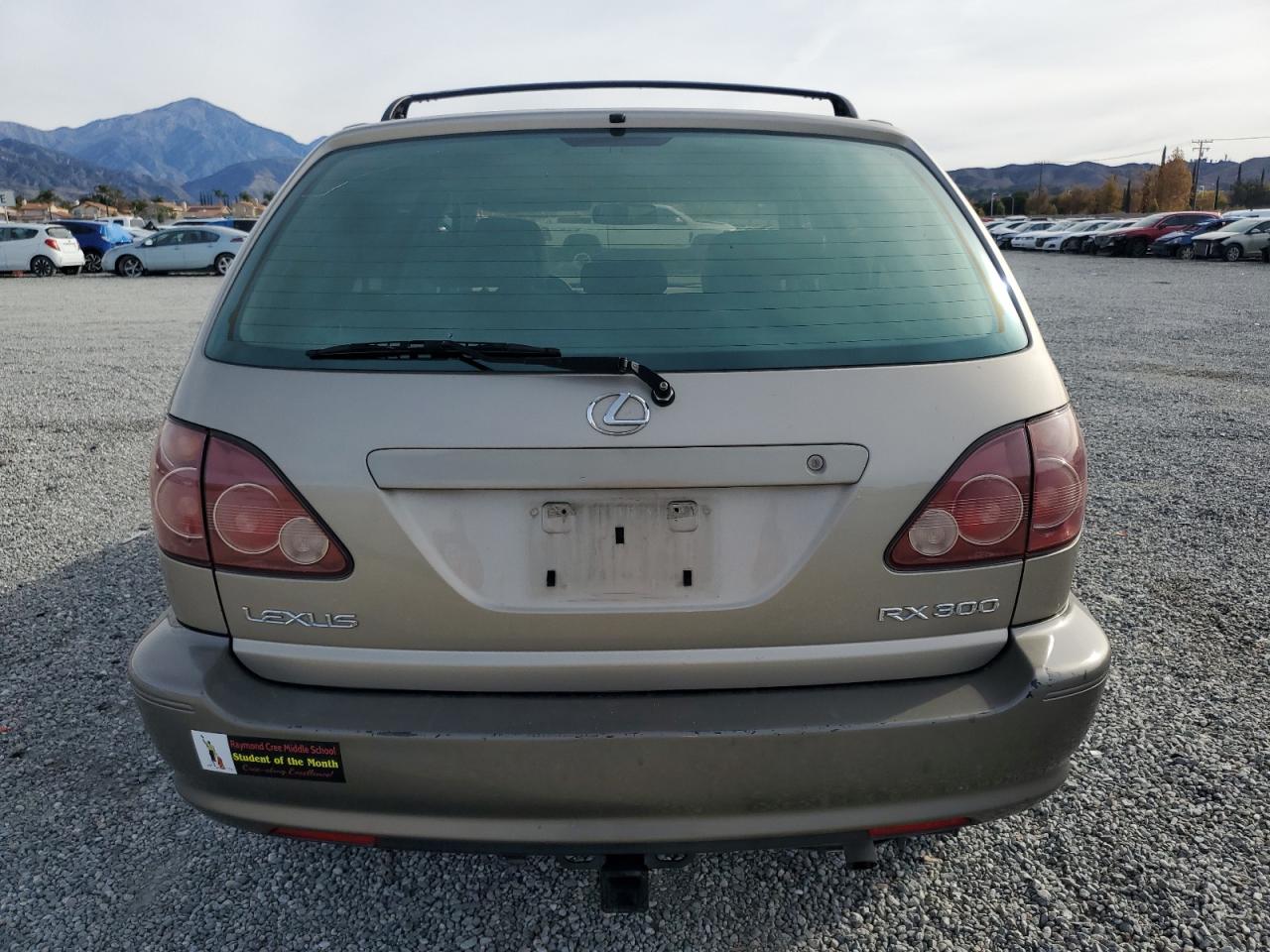 JT6HF10U3X0040813 1999 Lexus Rx 300