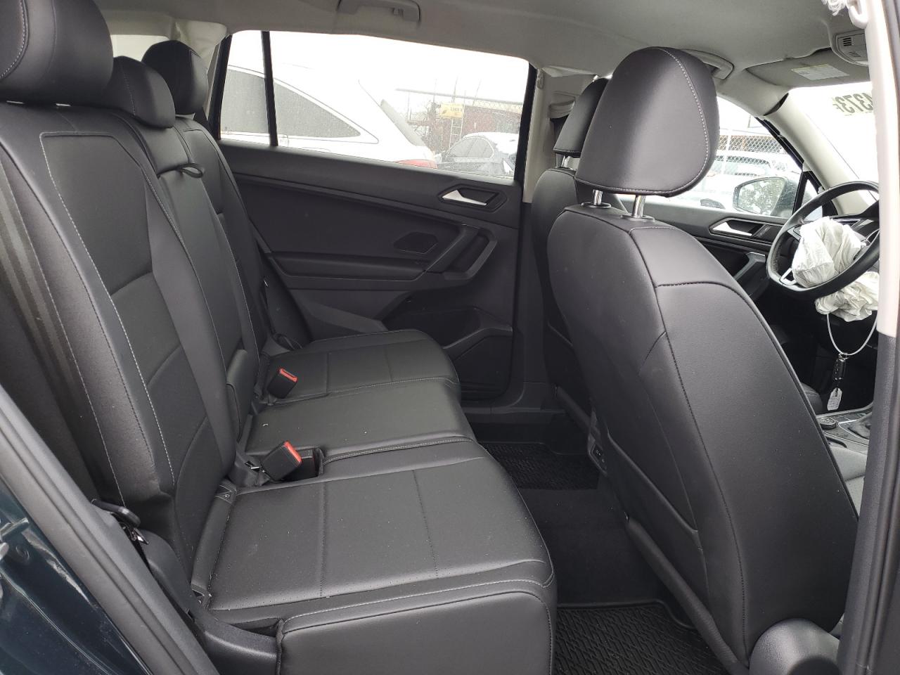 3VV2B7AX0KM097645 VOLKSWAGEN TIGUAN 2019