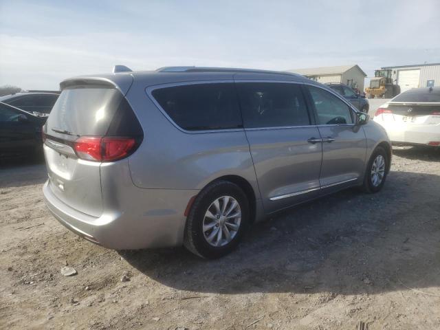 2C4RC1BG0JR290651 2018 CHRYSLER PACIFICA, photo no. 3