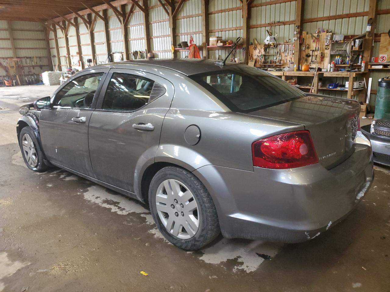 DODGE AVENGER SE