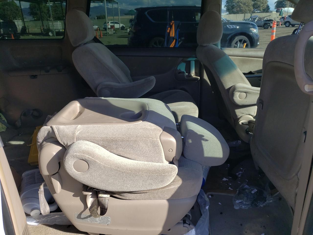 5TDZK23CX9S227368 2009 Toyota Sienna Ce