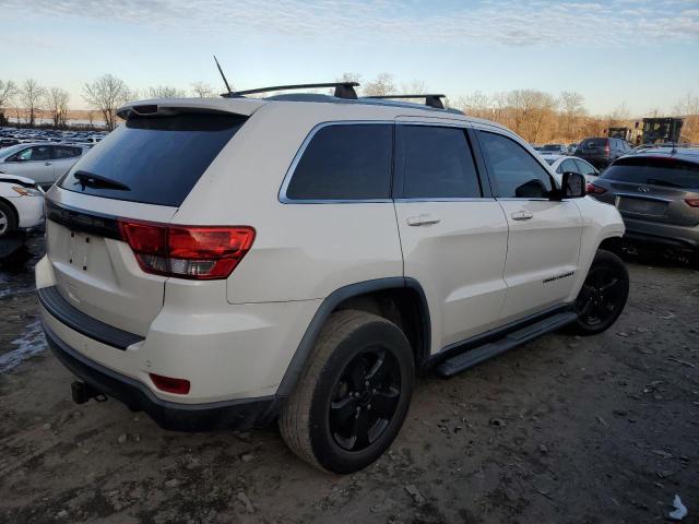 1C4RJFAG2CC219208 | 2012 Jeep grand cherokee laredo