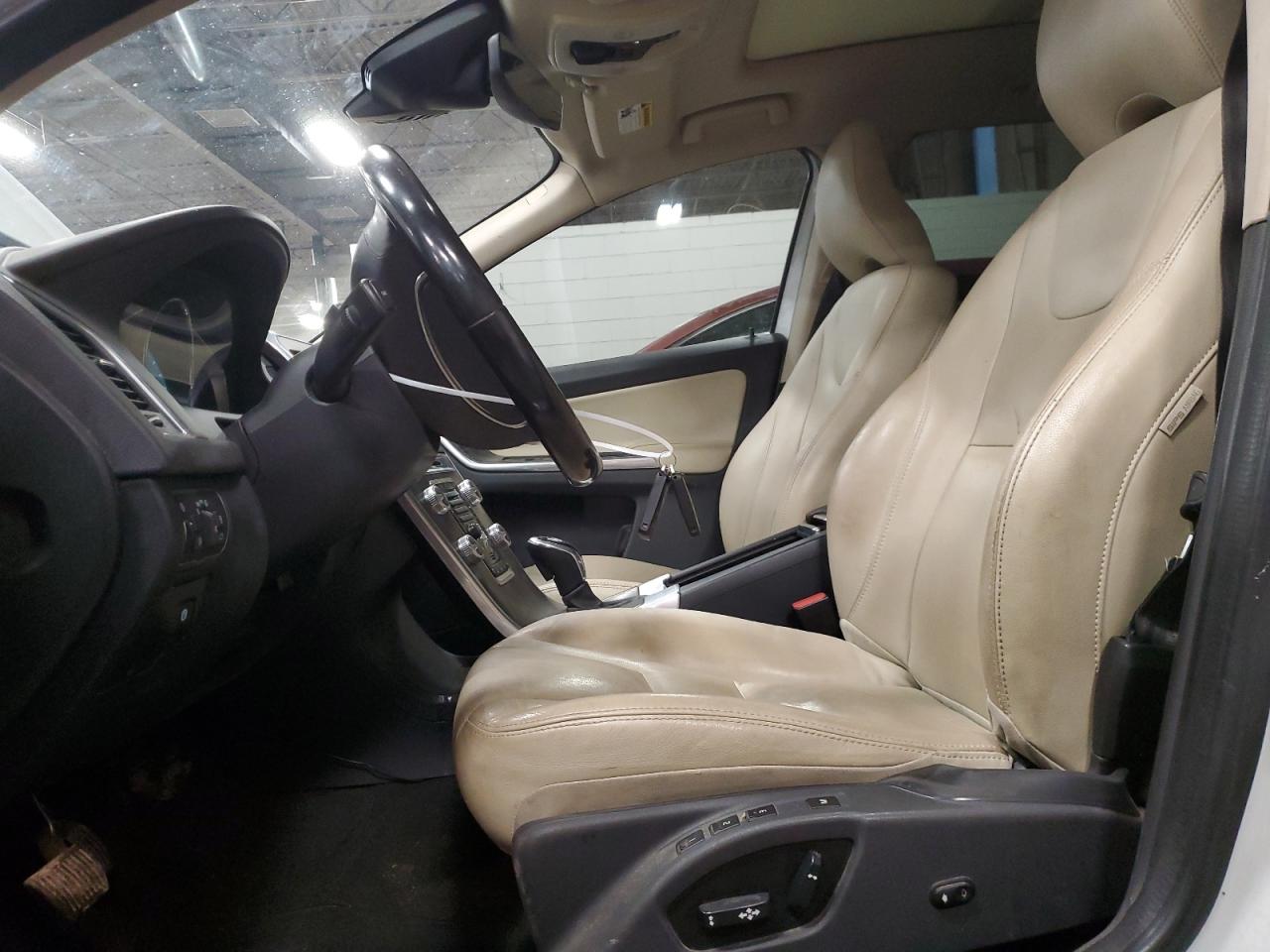 yv449mrk4g2889268 YV449MRK4G2889268 2016 Volvo Xc60 T6 Premier