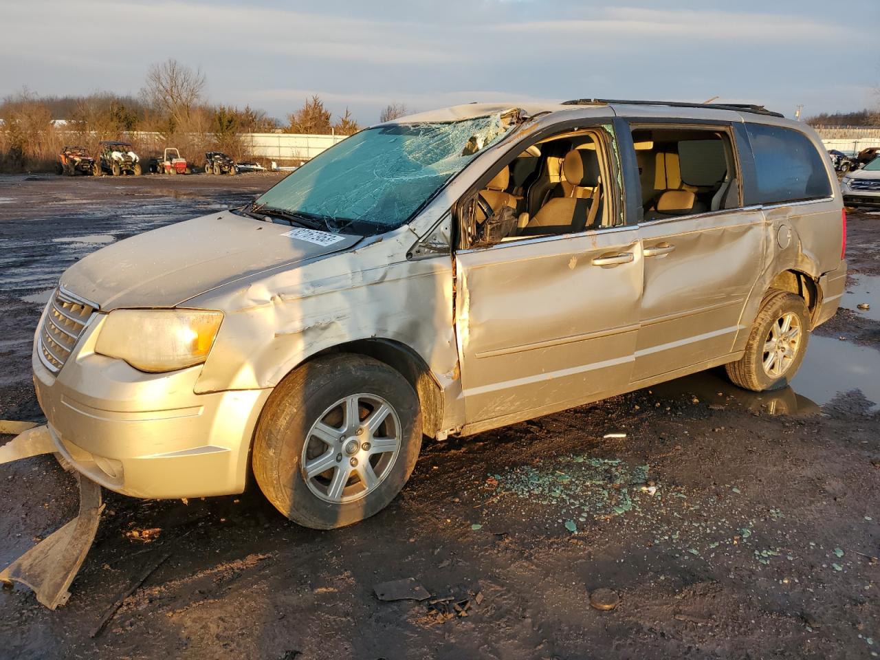 2A8HR54P78R611277 2008 Chrysler Town & Country Touring