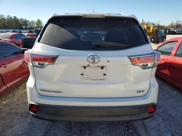 VIN 5TDKKRFH7FS111722 2015 Toyota Highlander, Xle no.6