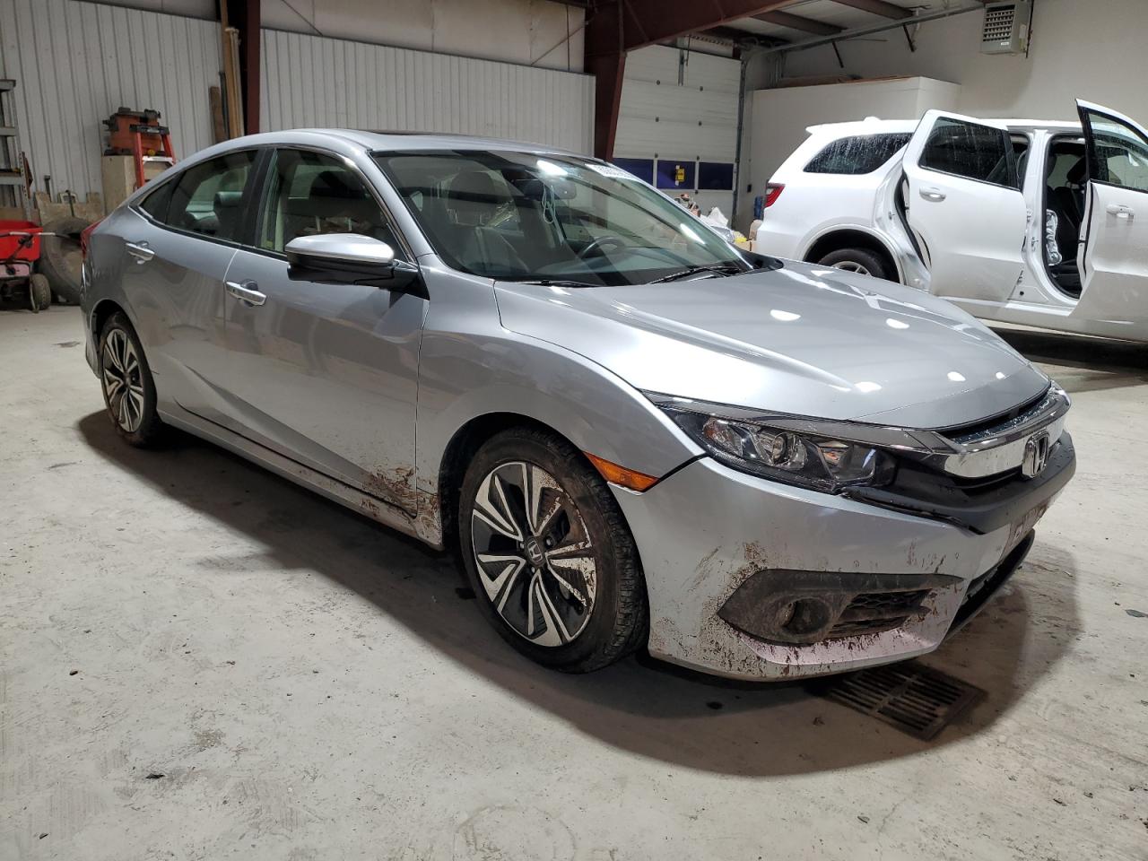 JHMFC1F73JX035540 HONDA CIVIC 2018