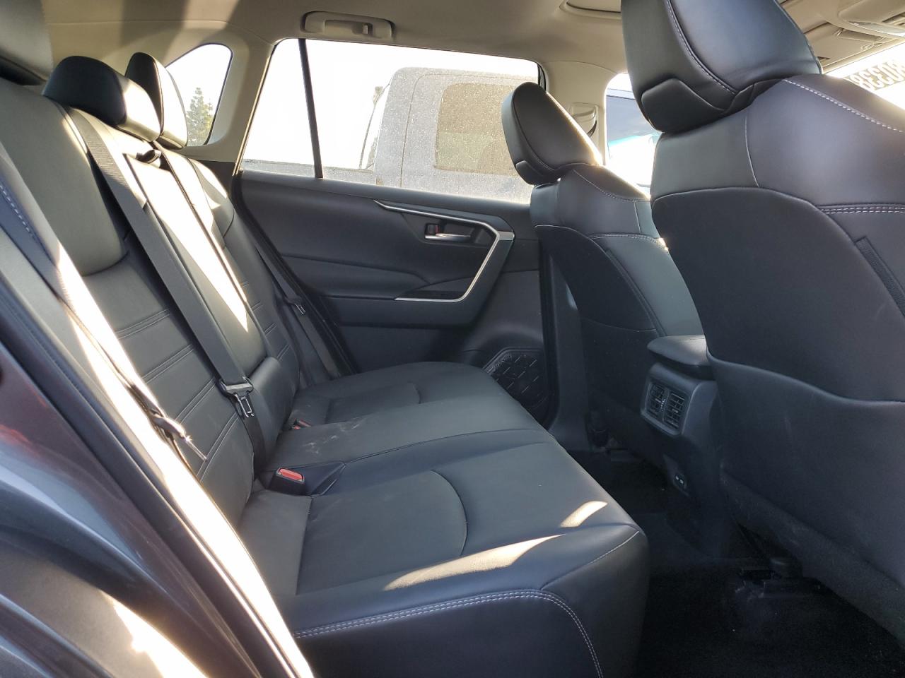 2T3C1RFV8NC211436 TOYOTA RAV4 2022